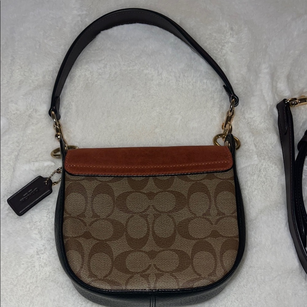COACH Kleo 17- Rust suede w/ Brown signature print, convertible Bag - Picture 5 of 8